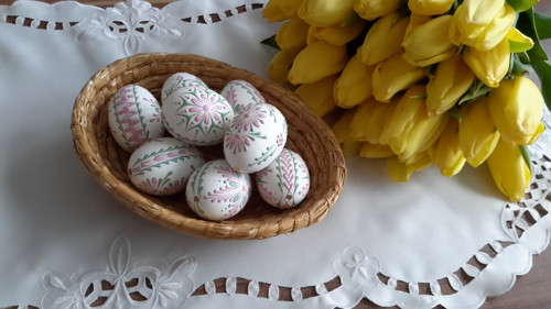 Kraslice bílé - barevný vosk — foto 2