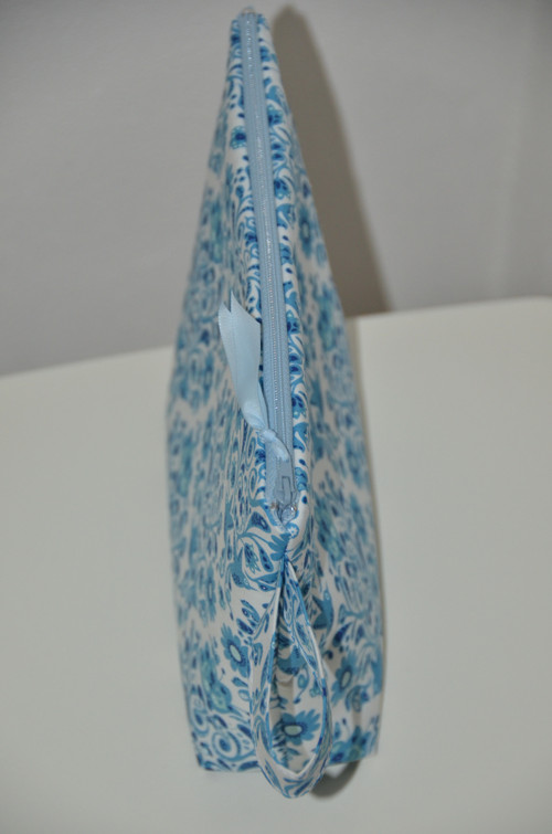 Necesér – modrý ornament — foto 4