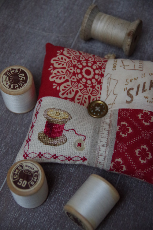 Jehelníček "Sew Retro" — foto 2