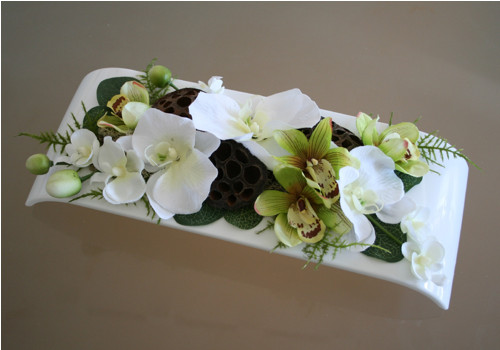 Dekorace s orchidejemi v zelenobílé — foto 4