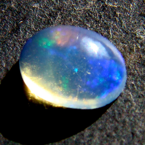 Ethiopský Welo opál - kabošon 0,85ct — foto 2