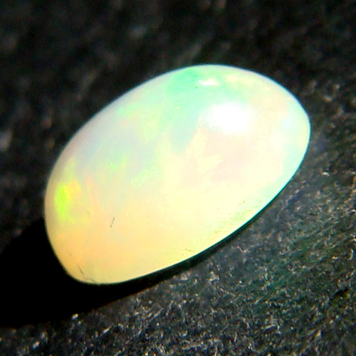 Ethiopský Welo opál - kabošon 0,65ct — foto 5