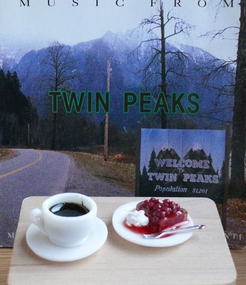 Agent Cooper jede do Twin Peaks — foto 2