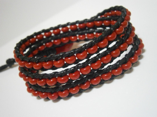 Červený náramek (Wrap Bracelet) — foto 2