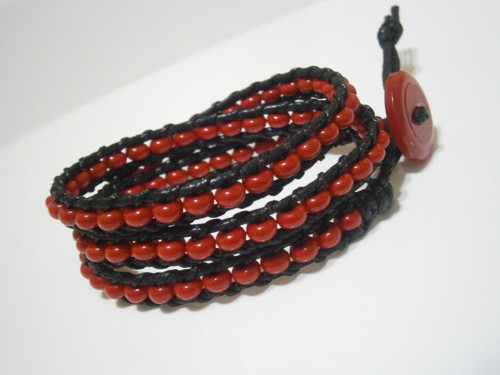 Červený náramek (Wrap Bracelet) — foto 4
