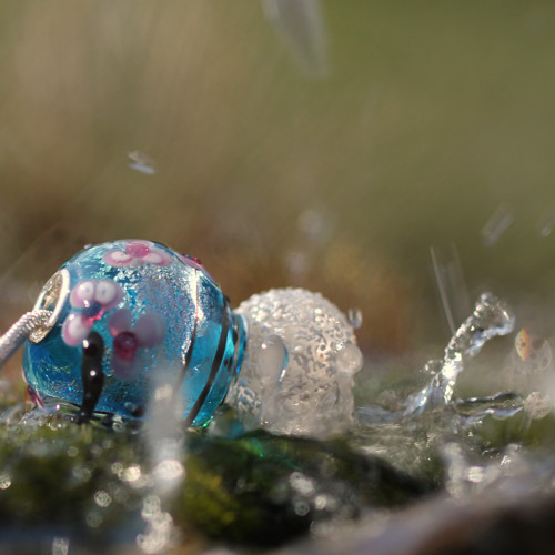 Stříbrný náhrdelník s kvítky... — foto 2