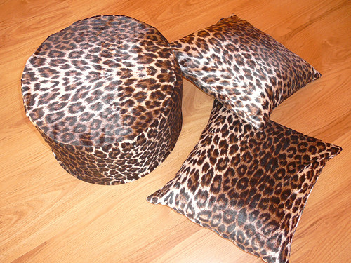Leopard set - sedák + 2 povlaky na polštář — foto 5