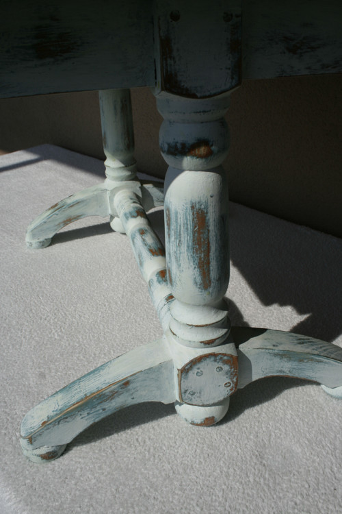 Šuplíkový stoleček — foto 2