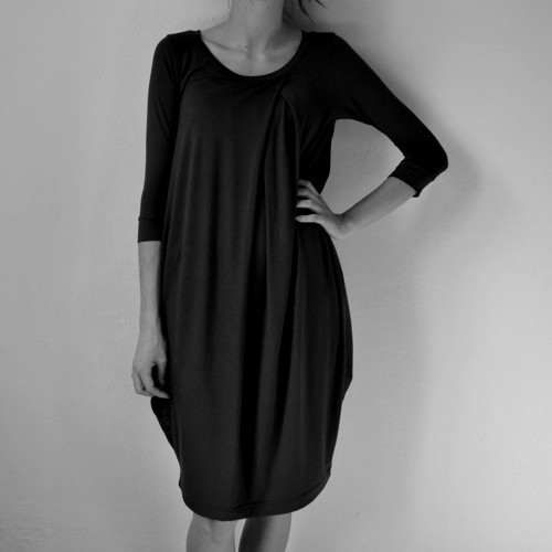 Šaty WIDE Black — foto 2