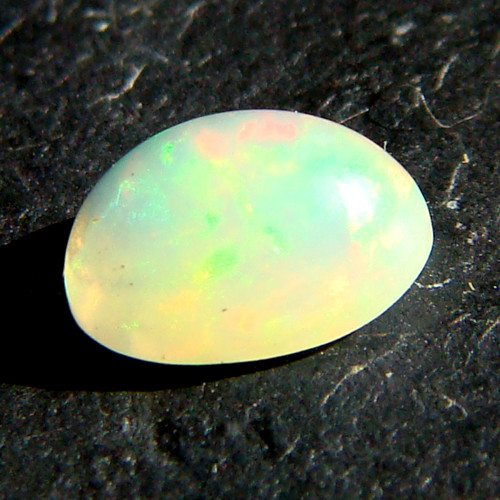 Ethiopský Welo opál - kabošon 0,65ct — foto 4