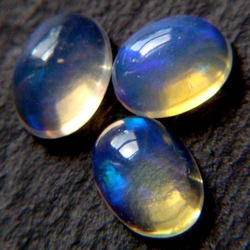 Ethiopský Welo opál - set tří kabošonů 0,5ct/ks — foto 2