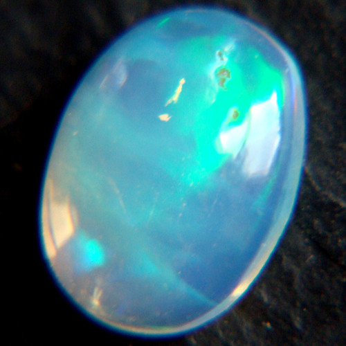 Ethiopský Welo opál - kabošon 0,55ct — foto 3