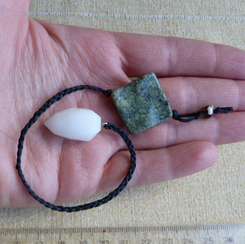 Kyvadélko křemen se serpentinem — foto 2