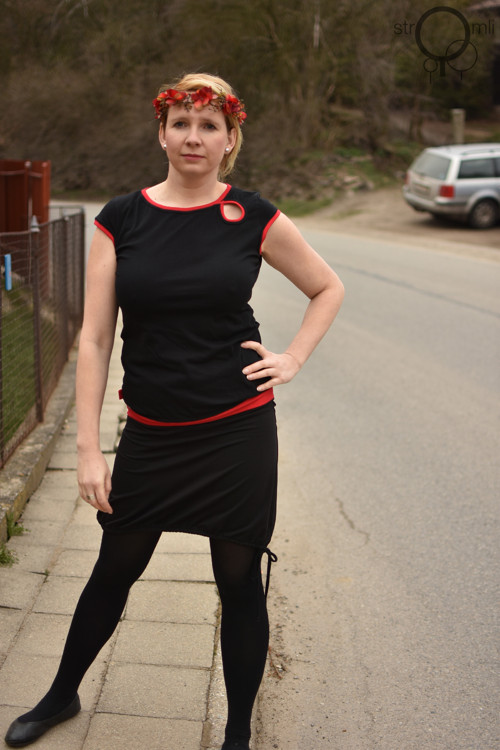 Ďábelské se slzou, vel. XS — foto 2
