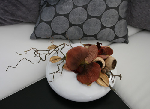 Celoroční dekorace s hnědými orchidejemi — foto 5