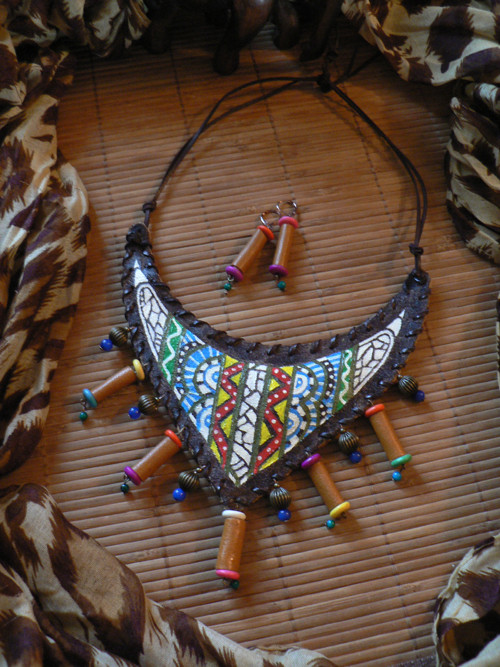 African designs No.2 - náhrdelník a náušnice — foto 4