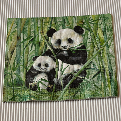 Ubrousek - Panda — foto 2