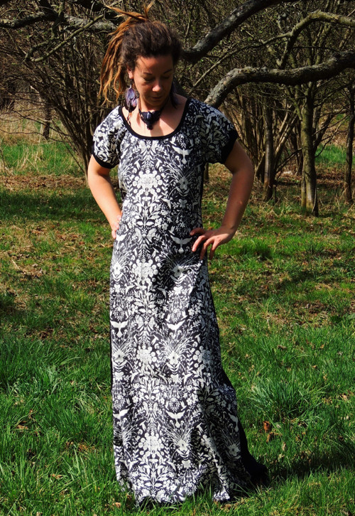Šaty M-XL SLEVA — foto 2
