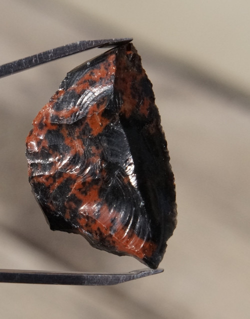 Surový obsidián mahagonový D2115 — foto 2