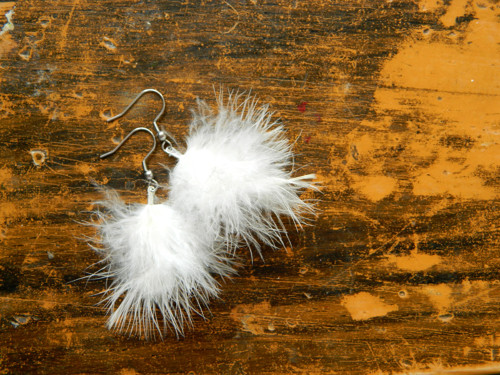 Peříčkové náušnice marabou - kolekce "mini" — foto 2