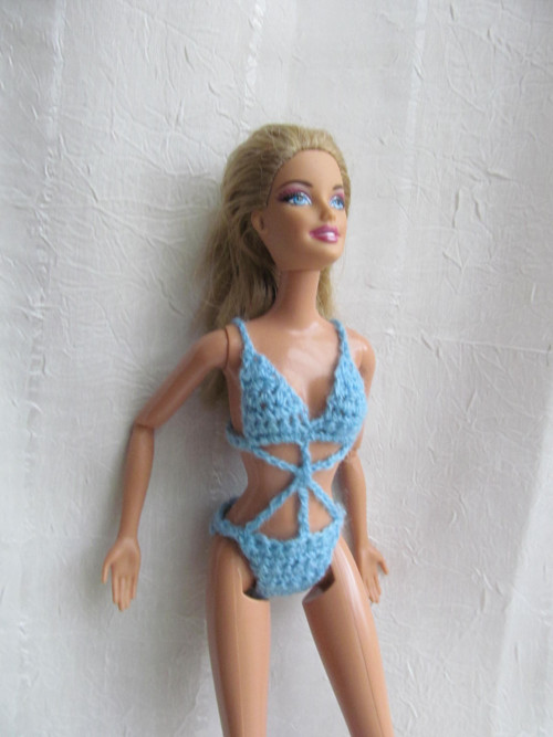 Světle modré plavky pro Barbie — foto 2