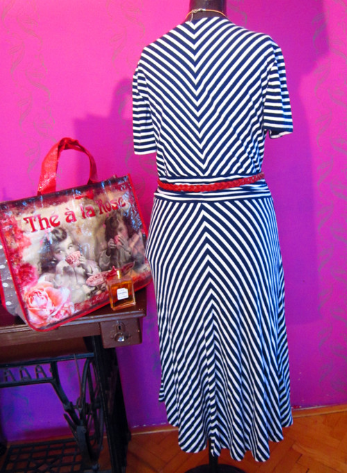 Šaty classic stripes — foto 4