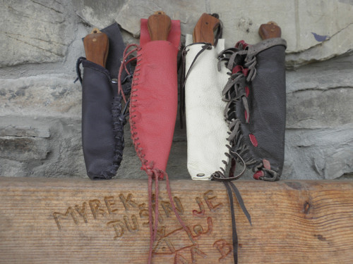 Dřevěný bowie knife — foto 2