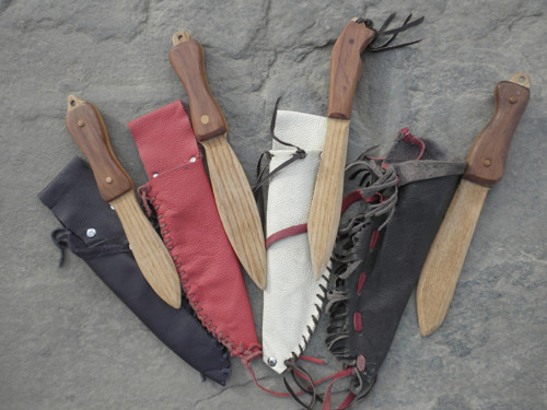 Dřevěný bowie knife — foto 5