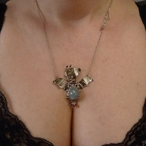 Polib mě prosím, drak..amulet — foto 5