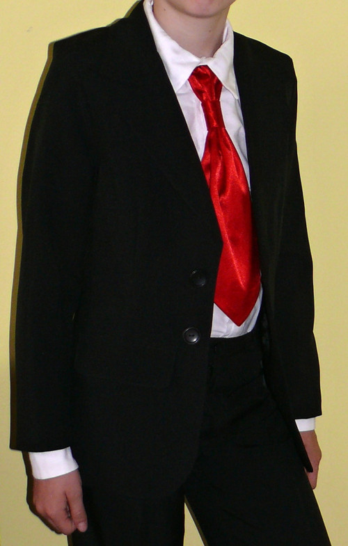 Chlapecký oblek — foto 3
