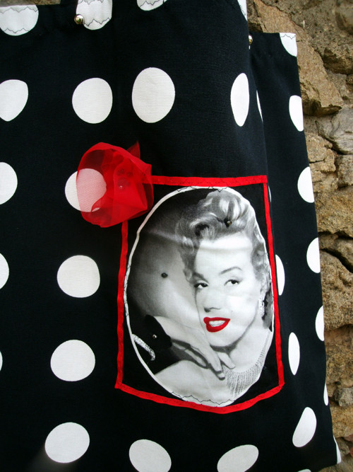 Taštice - Marylin in black dots - actor — foto 6