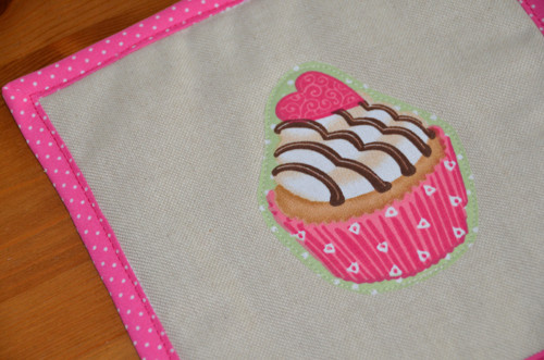Pod hrníček patří… cupcake (srdce) — foto 3