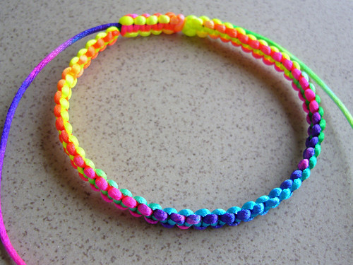 Neon náramek shamballa — foto 3