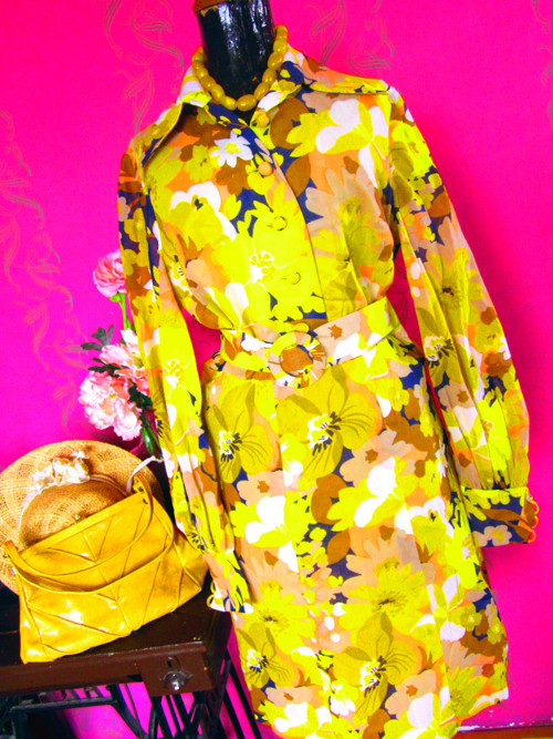 Vintage šaty flower power — foto 2