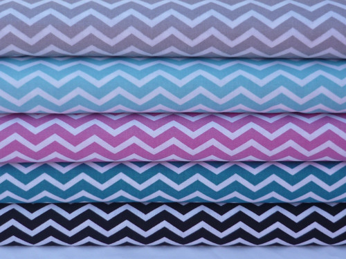 Drobný chevron (černá)- Francie š. 160cm — foto 2