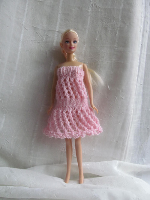 Letní šaty pro Barbie — foto 2