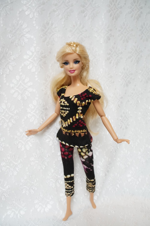Letní komplet pro Barbie — foto 3