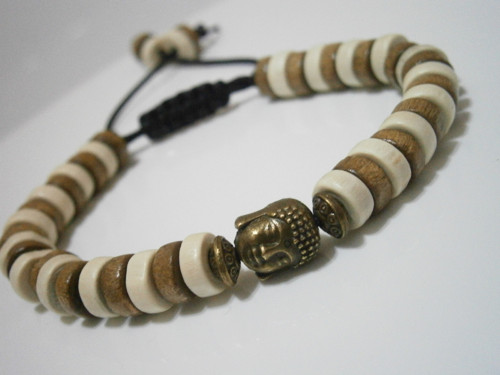 Dřevěný náramek s Buddhou (macramé) - Unisex — foto 2