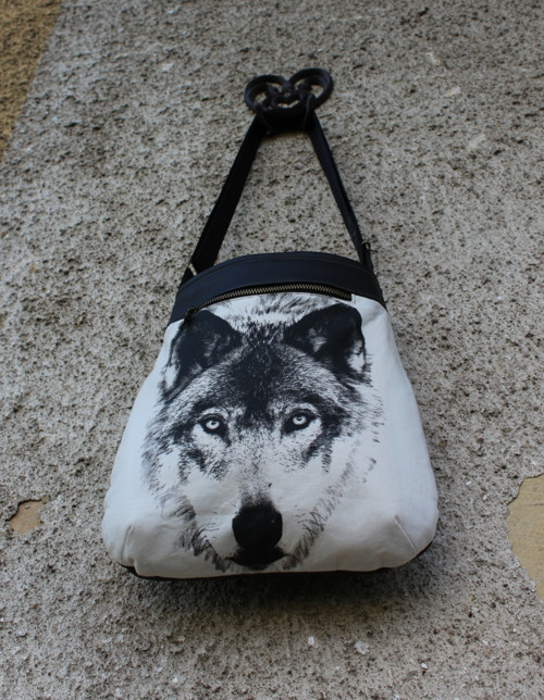 Crossbody kabelka Wolf — foto 4