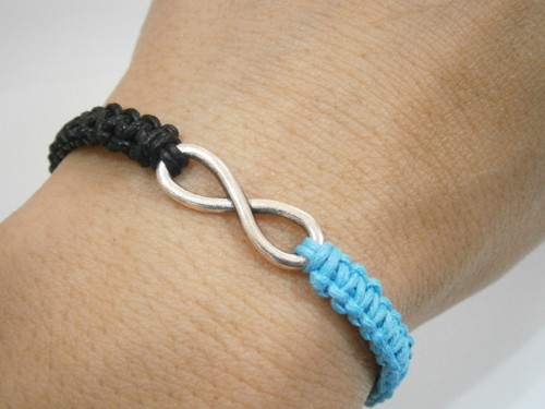 Infinity náramek - dvoubarevný (macramé) - Unisex — foto 5