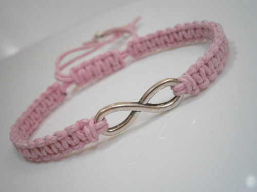 Infinity náramek - růžový (macramé) — foto 2