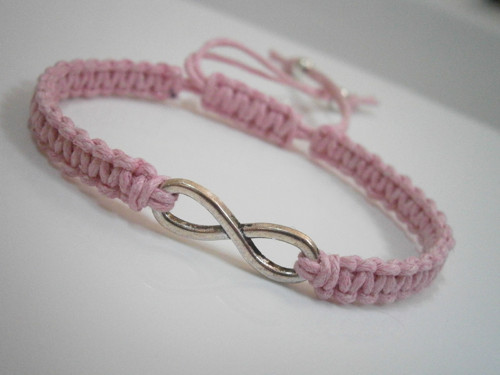 Infinity náramek - růžový (macramé) — foto 4