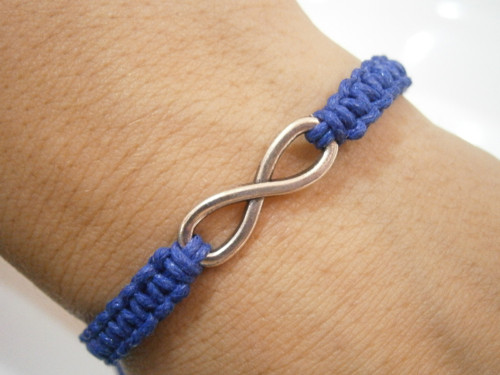 Infinity náramek - tm.modrý (macramé) - Unisex — foto 5