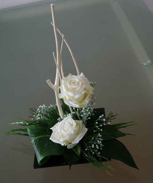 "Živá" ikebana s růžemi — foto 6