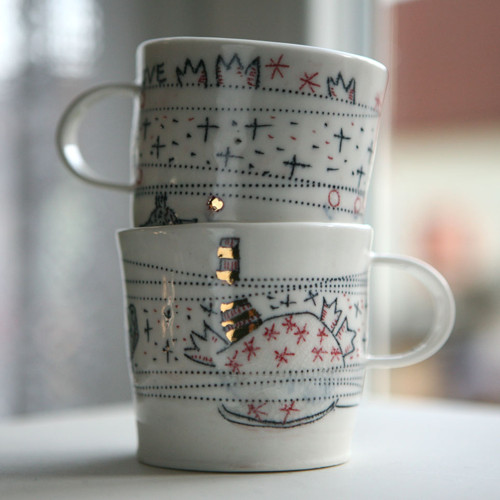 Hrnek (porcelán) — foto 6