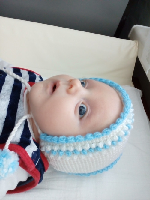 Modro- bílá čepička — foto 2