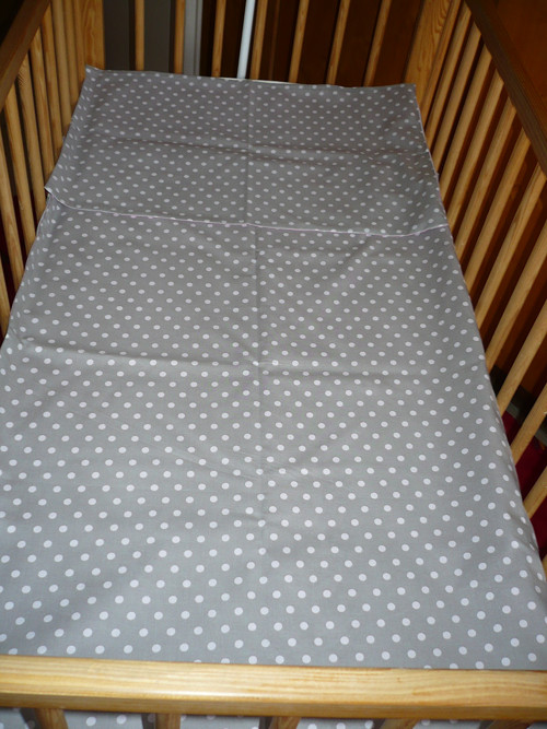 Setík do dětské postýlky 2 dílný ,,puntíky" — foto 5