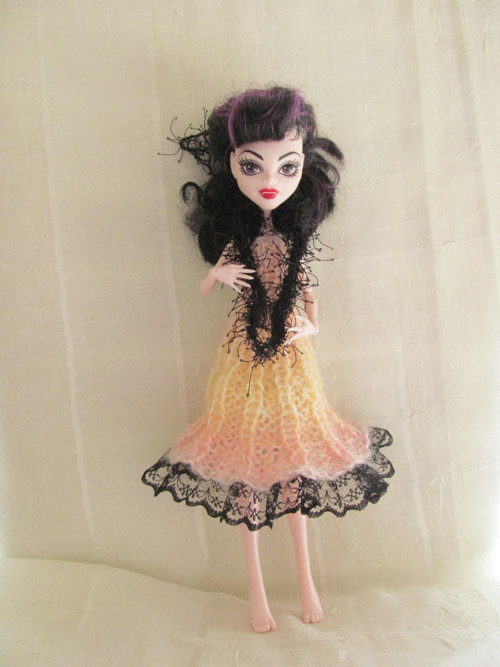 Šatičky na Monster High — foto 2
