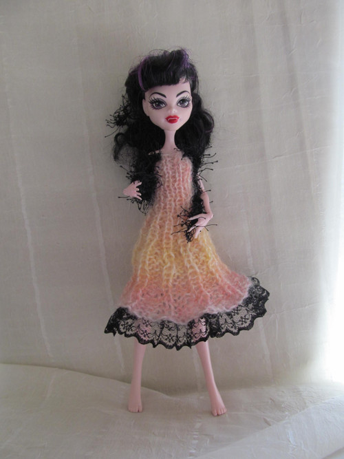 Šatičky na Monster High — foto 4