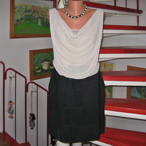 Prudce elegantní šaty 10756 P8 — foto 2